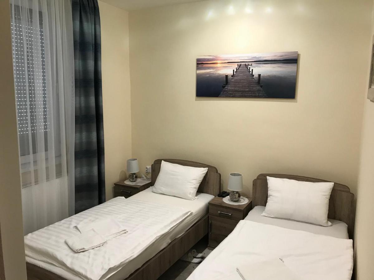 Classic Apartman Szegedin Exterior foto