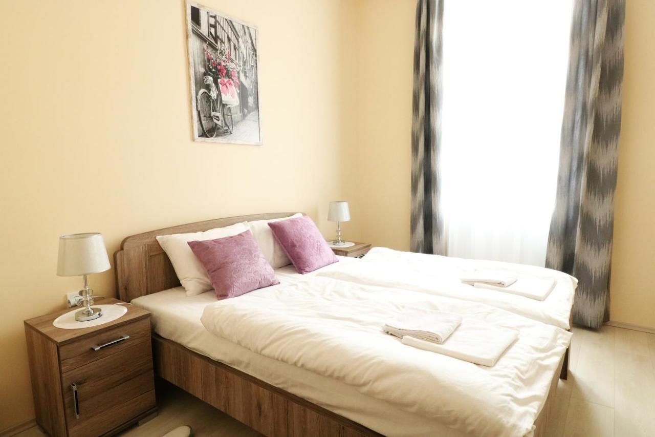 Classic Apartman Szegedin Exterior foto
