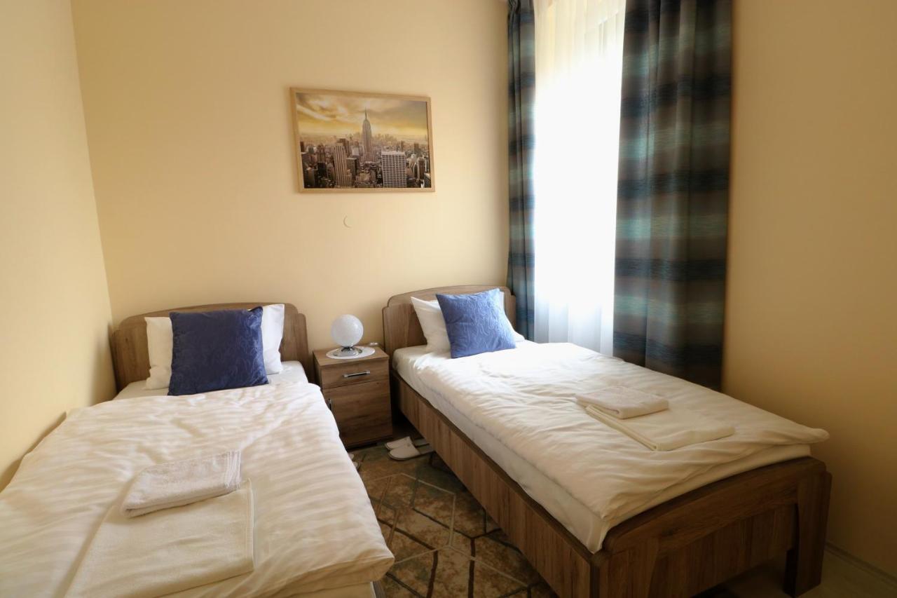 Classic Apartman Szegedin Exterior foto