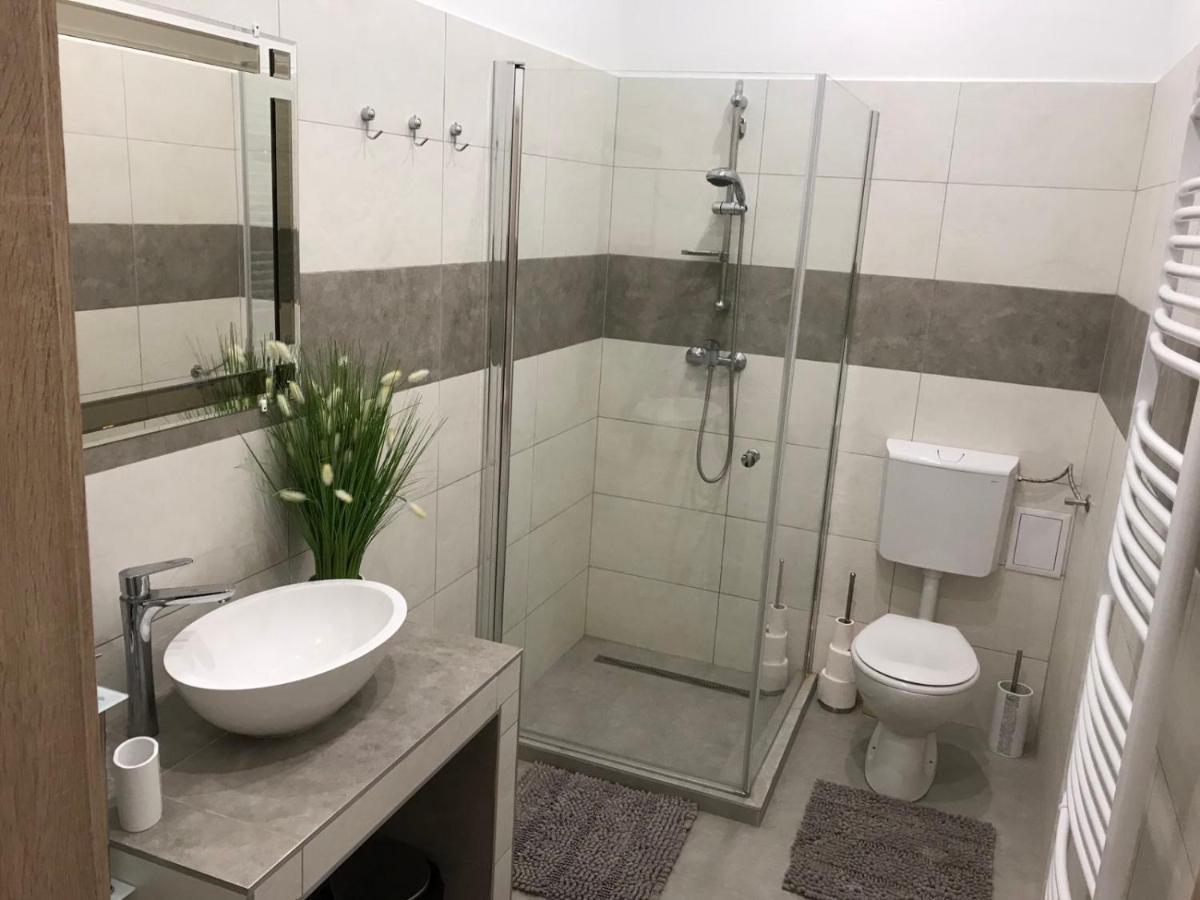 Classic Apartman Szegedin Exterior foto